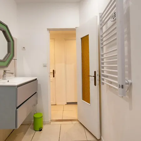 Proche Du Port Et Confort Apartamento